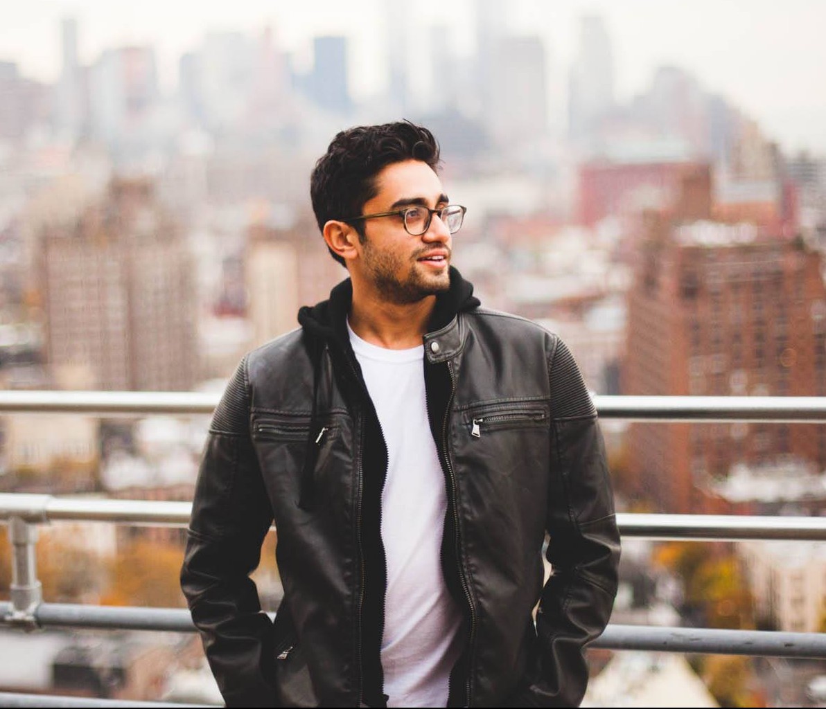 阿尼什·查甘蒂的写真