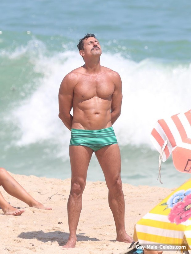 图卡·安德拉达的写真