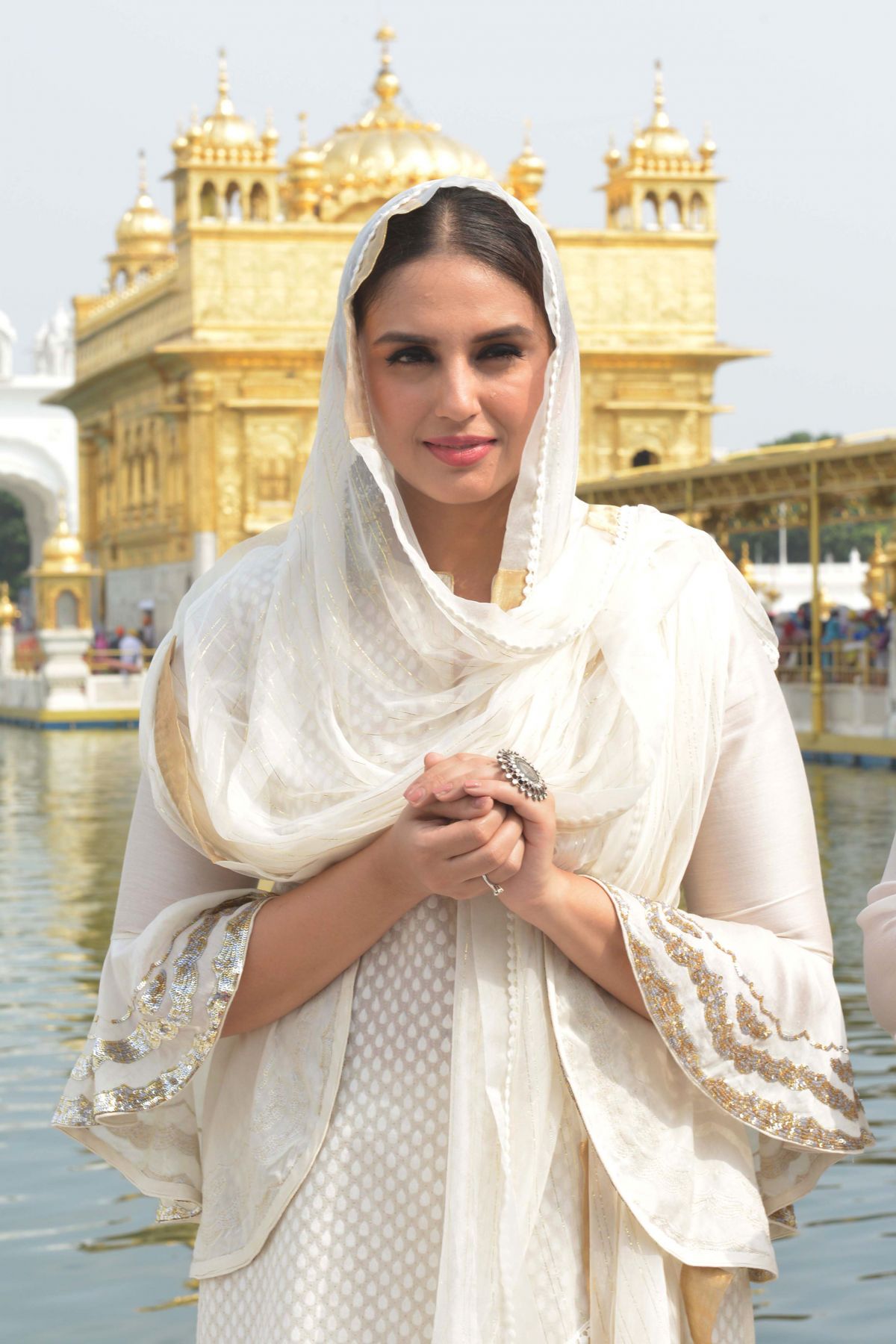 胡玛·库雷希的写真