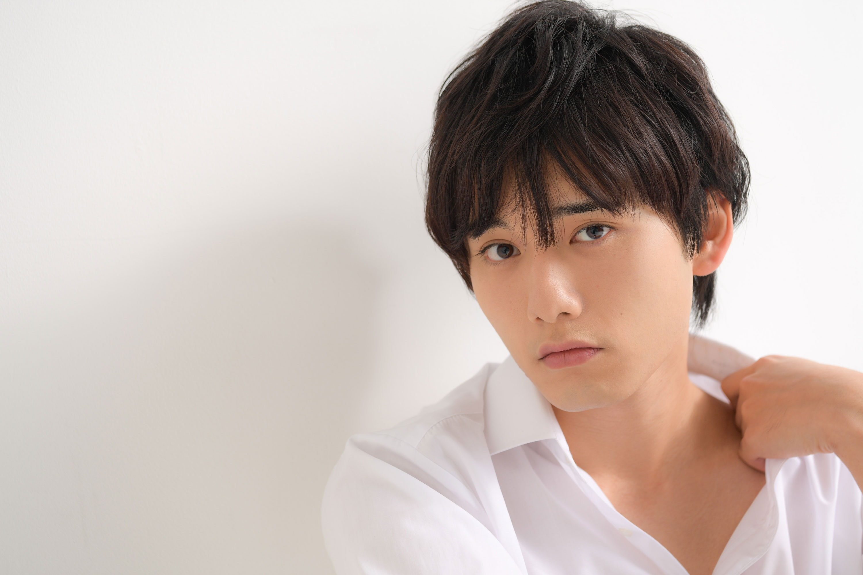 水石亚飞梦的写真