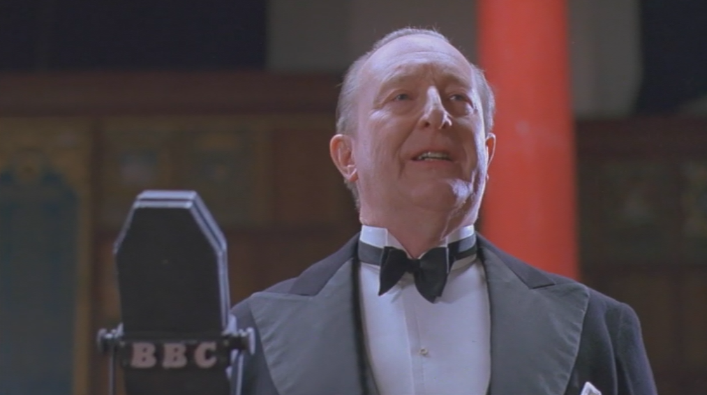 彼得·塞利尔的写真-2004《等爱的女孩》...