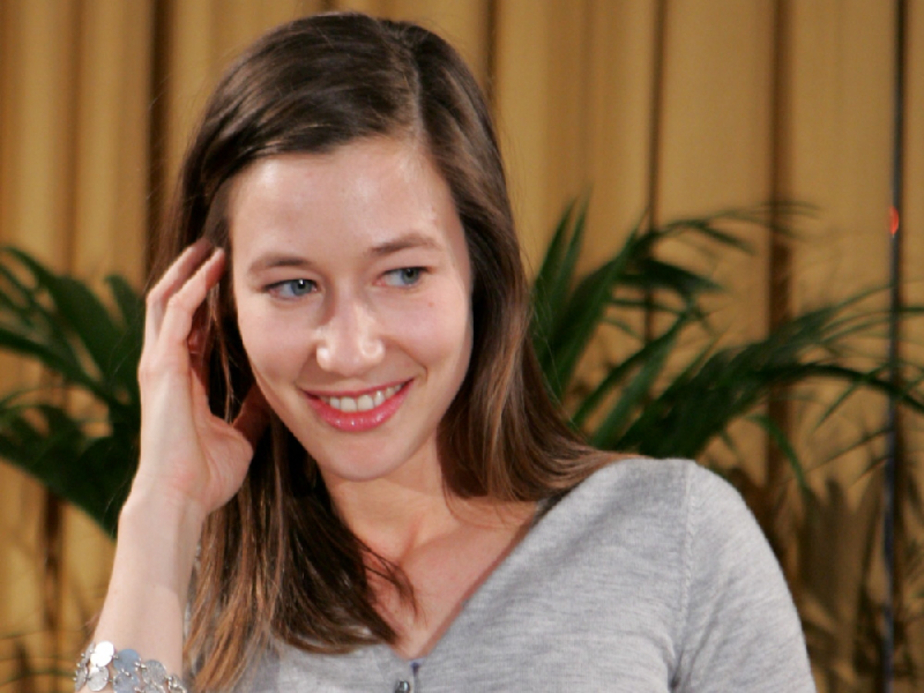 约翰娜·沃卡莱克的写真-好看