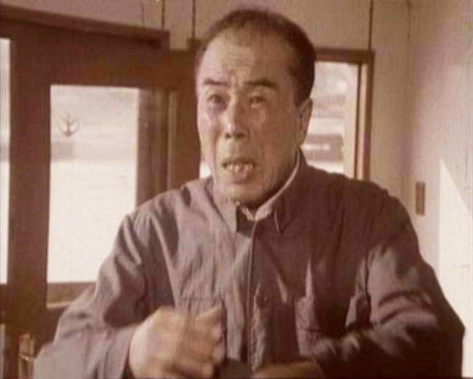 石灵的写真-《巴山夜雨》关盛轩