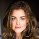 艾什莉·纽布罗丝