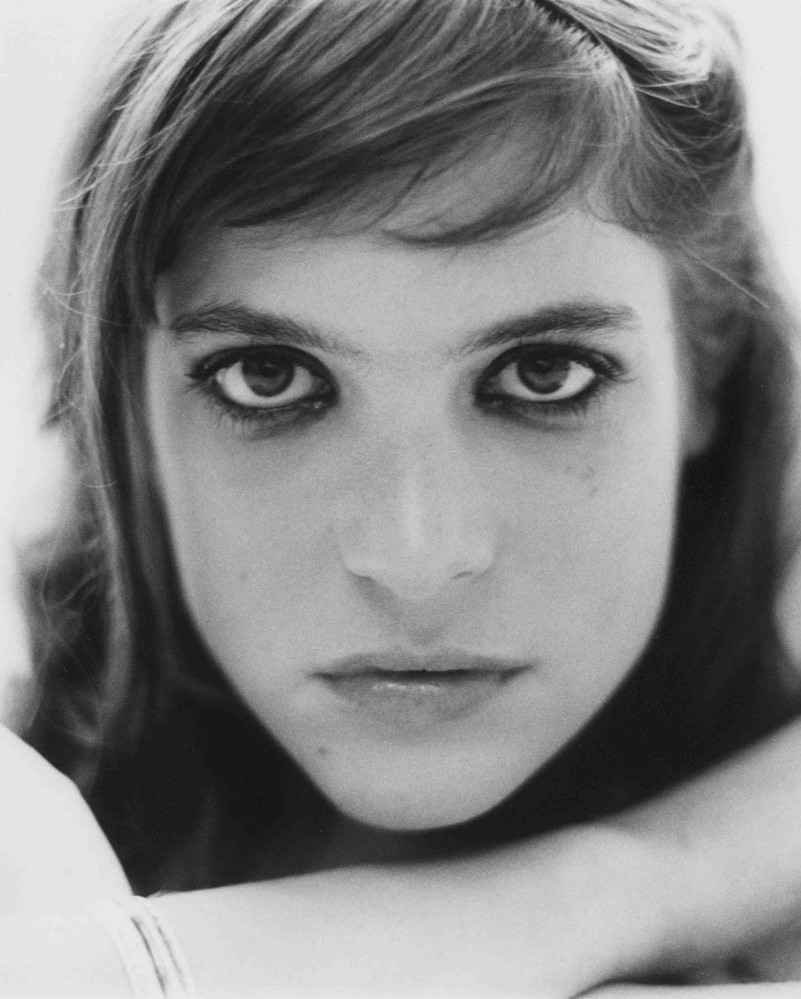 埃莱娜·菲利埃的写真