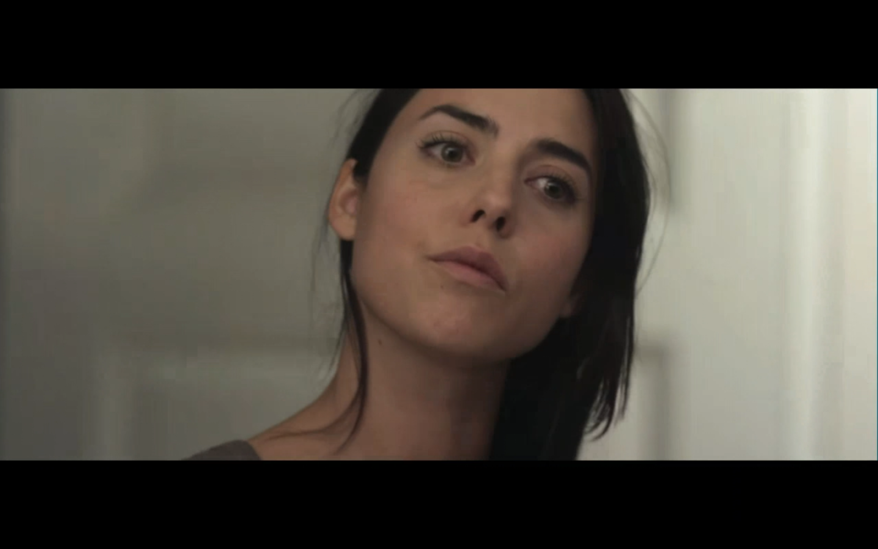 鲁斯.维嘉.费尔南德茨的写真-《Kiss Me》P0