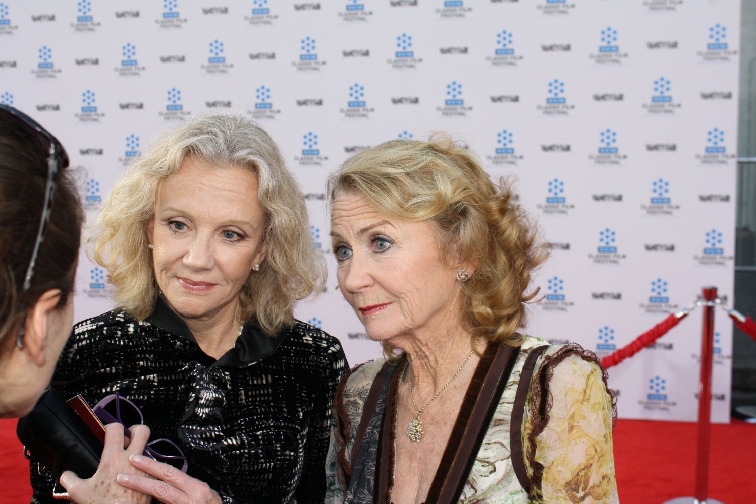 朱丽叶特·米尔斯的写真