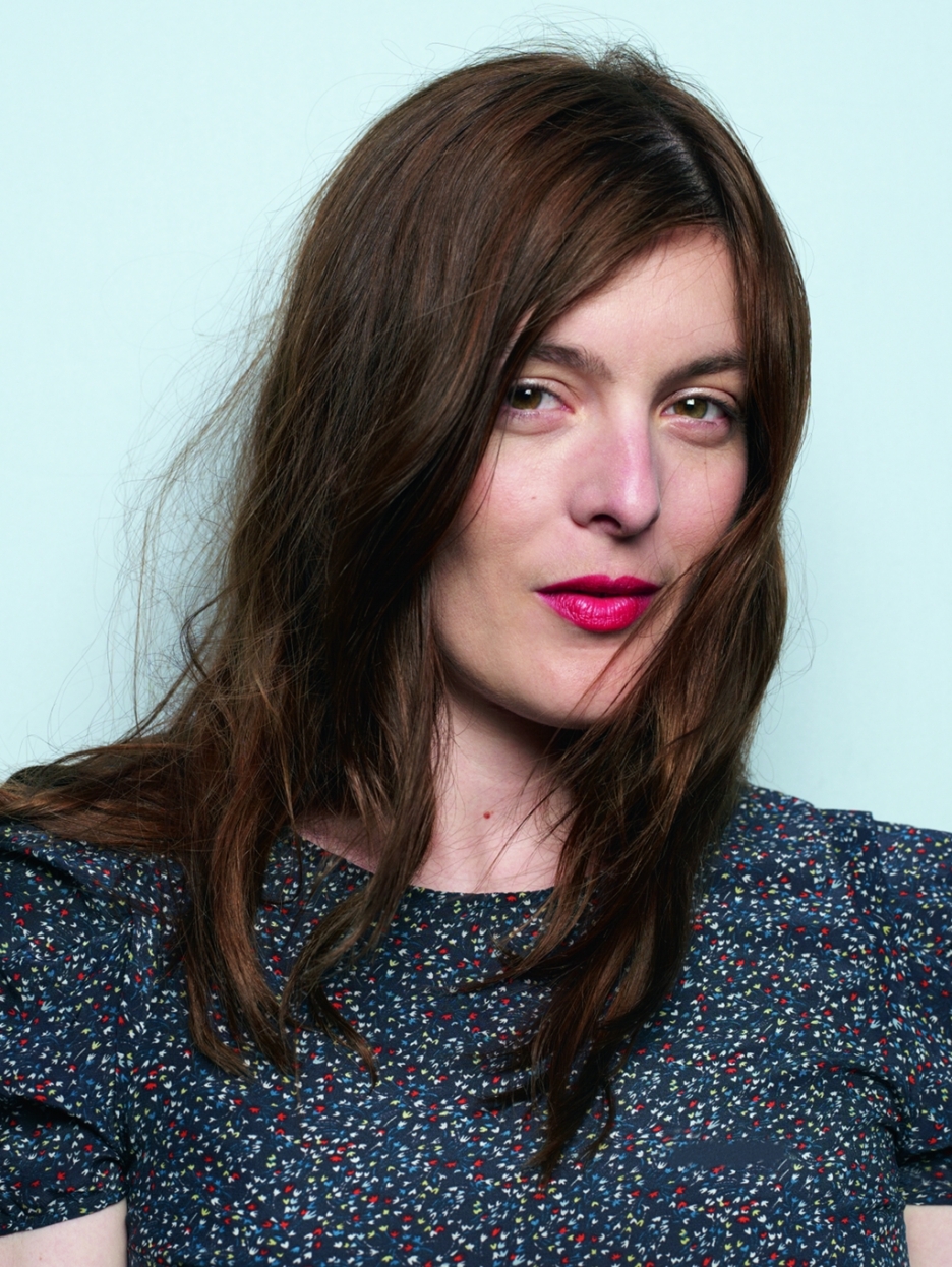 薇拉莉·邓泽里的写真