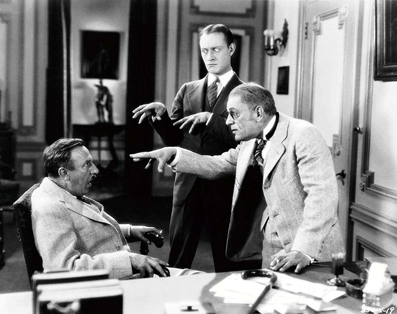 托德·布朗宁的写真