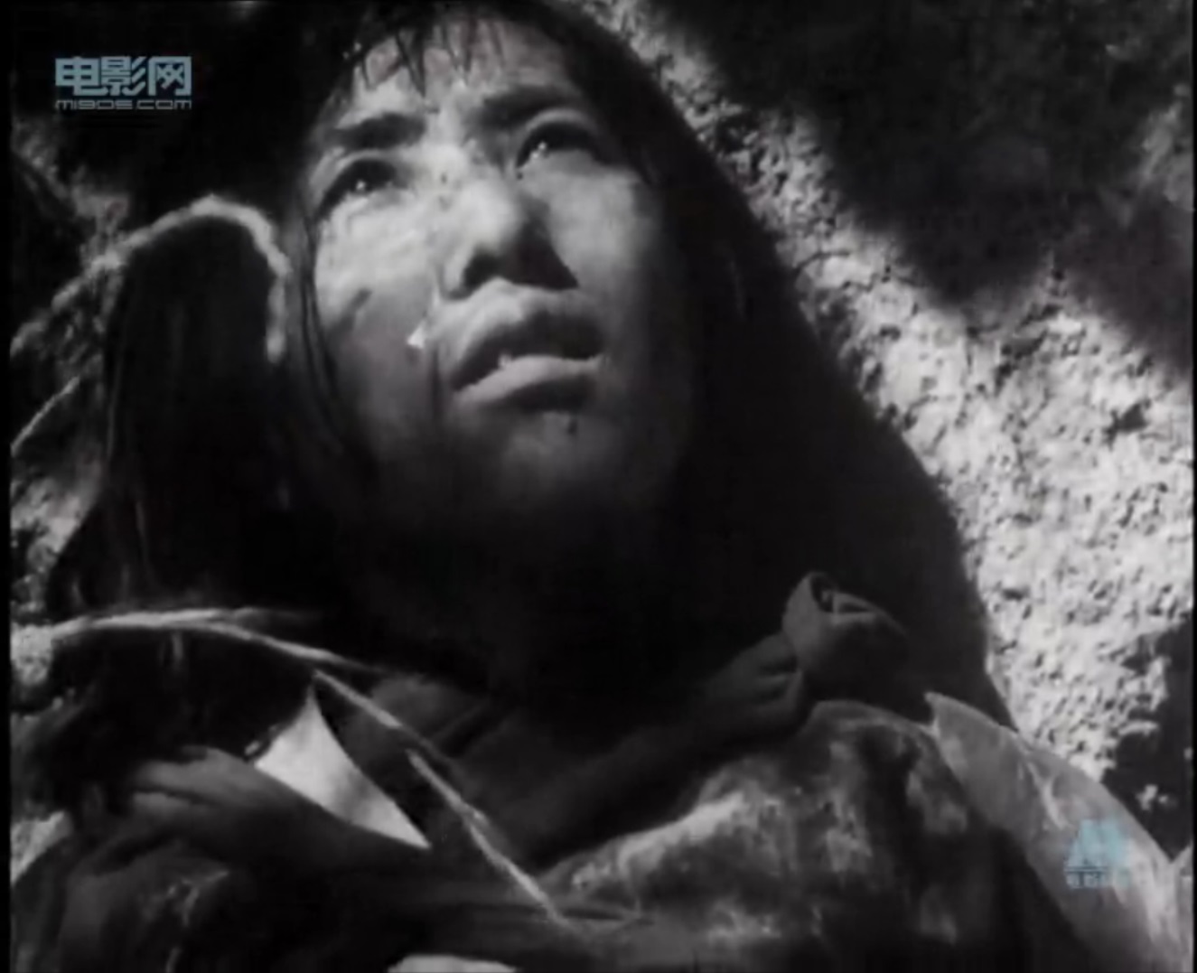 张铮的写真-《中华女儿》胡秀之