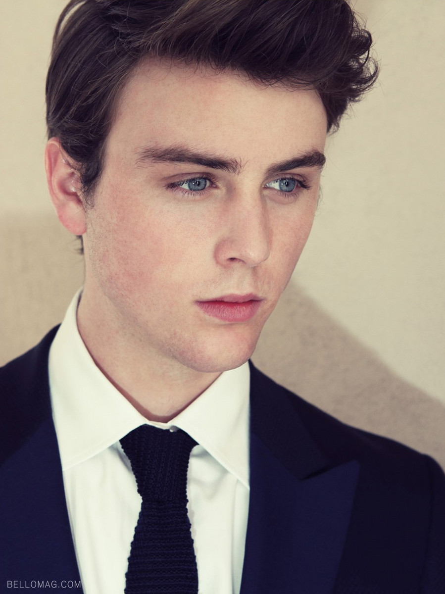 斯特灵·比尤芒的写真