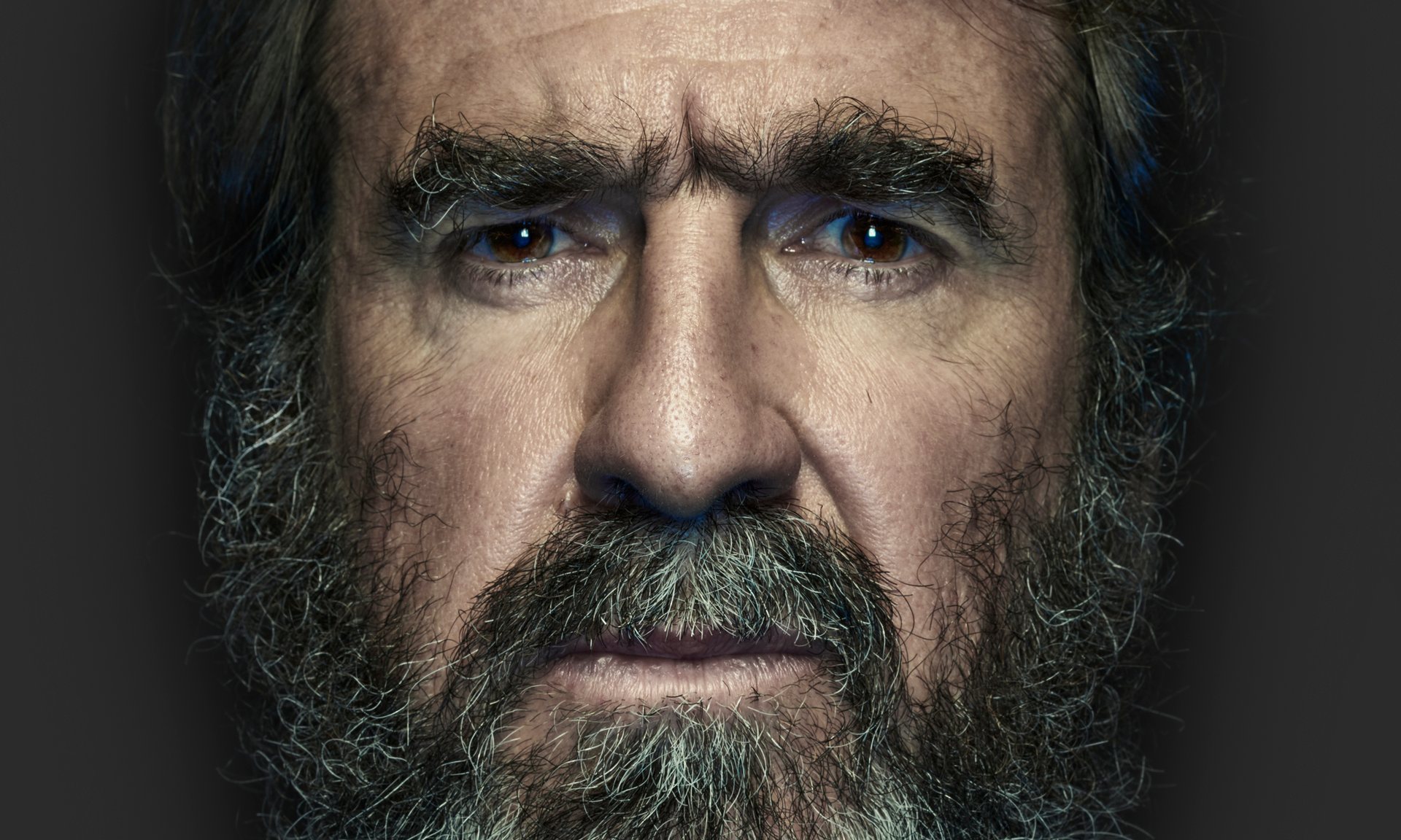 埃里克·坎通纳的写真