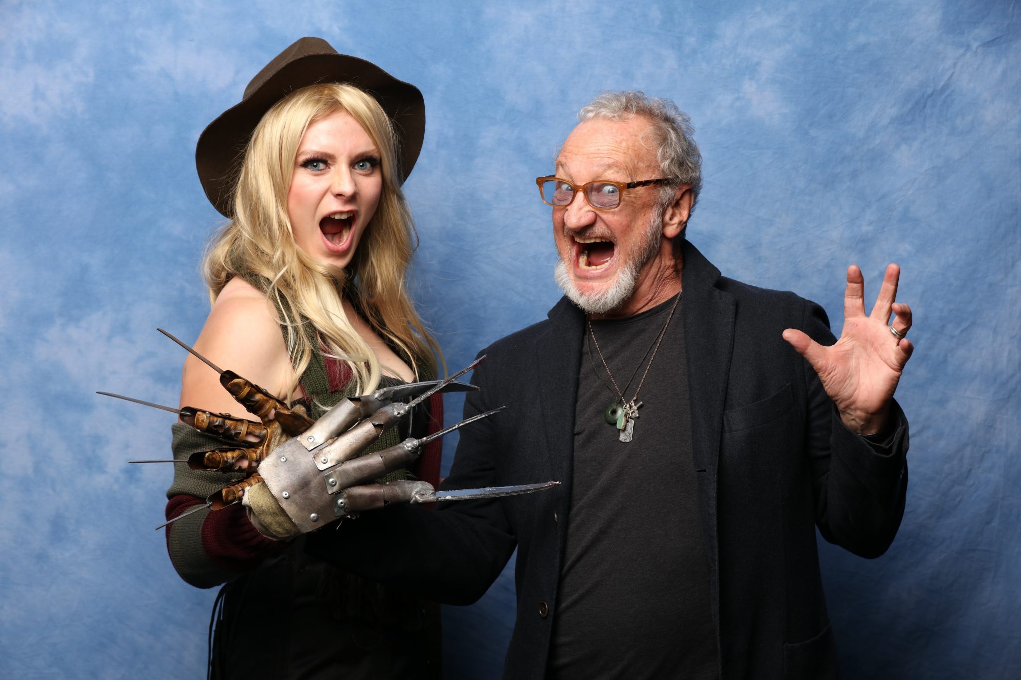 罗伯特·英格兰德的写真