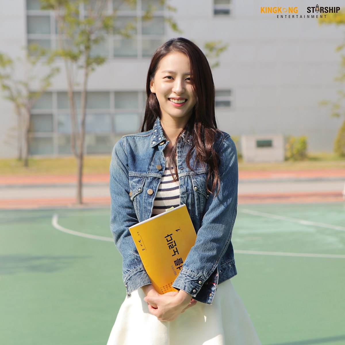 吴雅妍的写真-瞄准你 너를 노린다 (2...