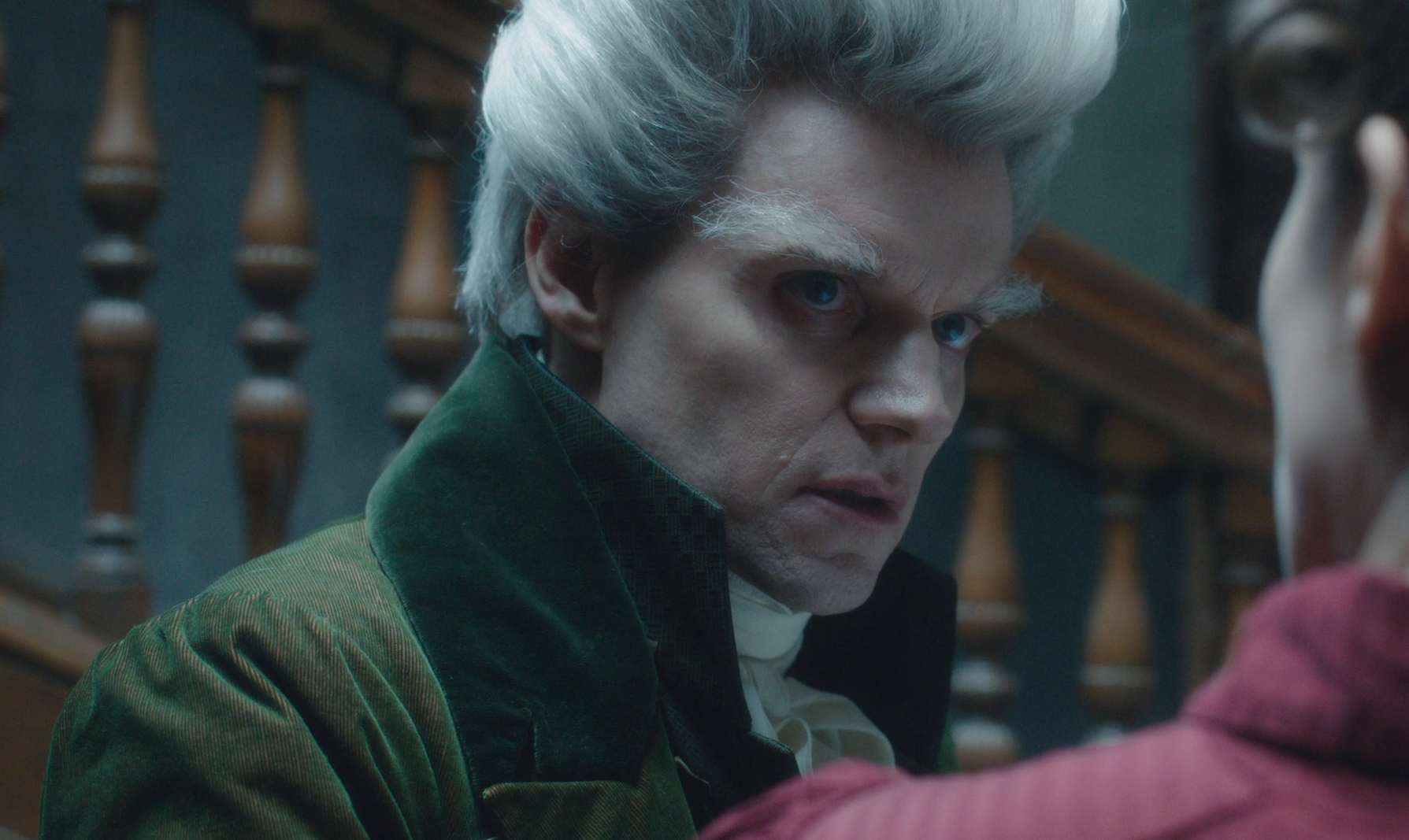 马克·沃伦的写真-英伦魔法师S01E01b