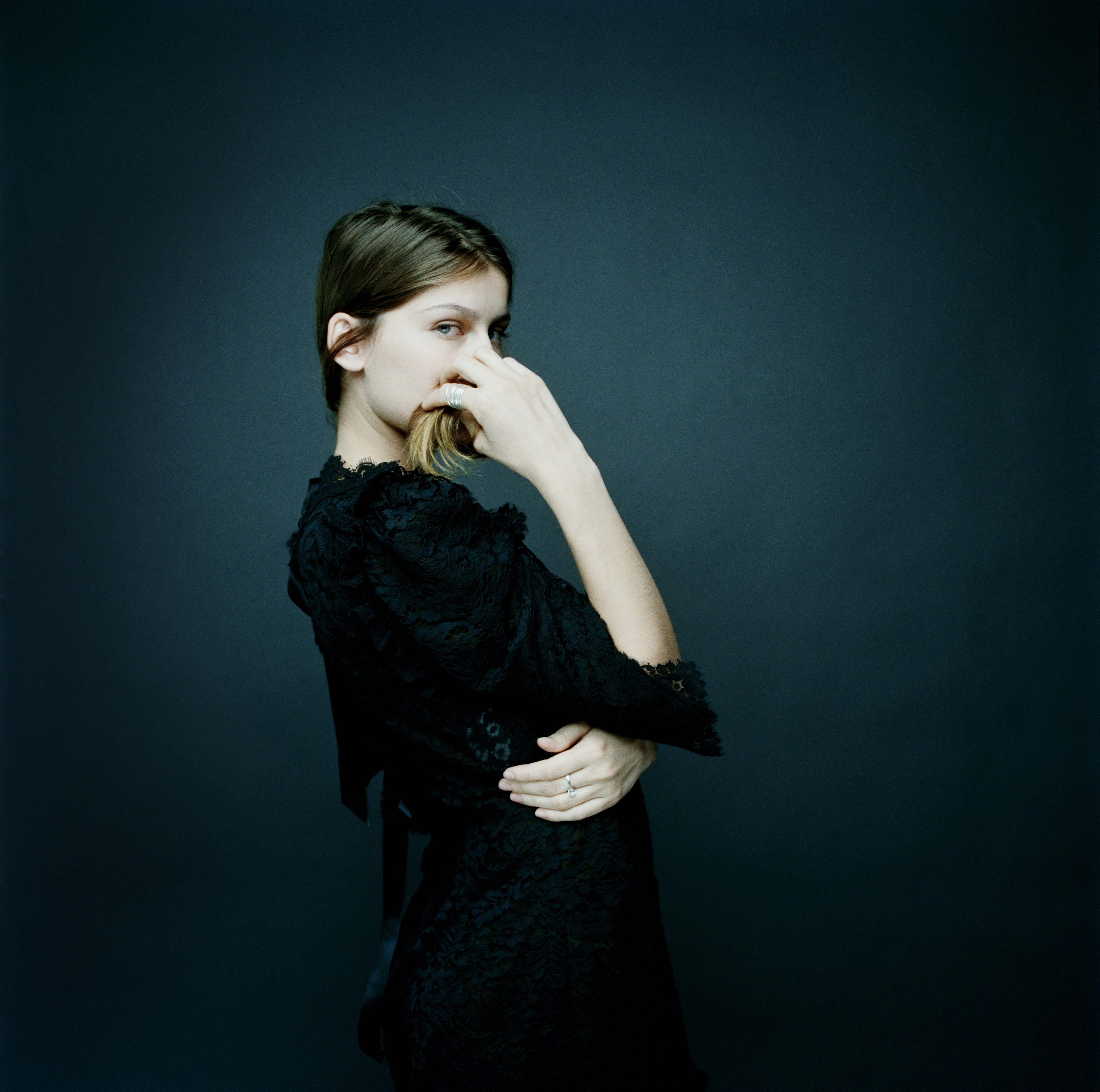 莱蒂西娅·卡斯塔的写真