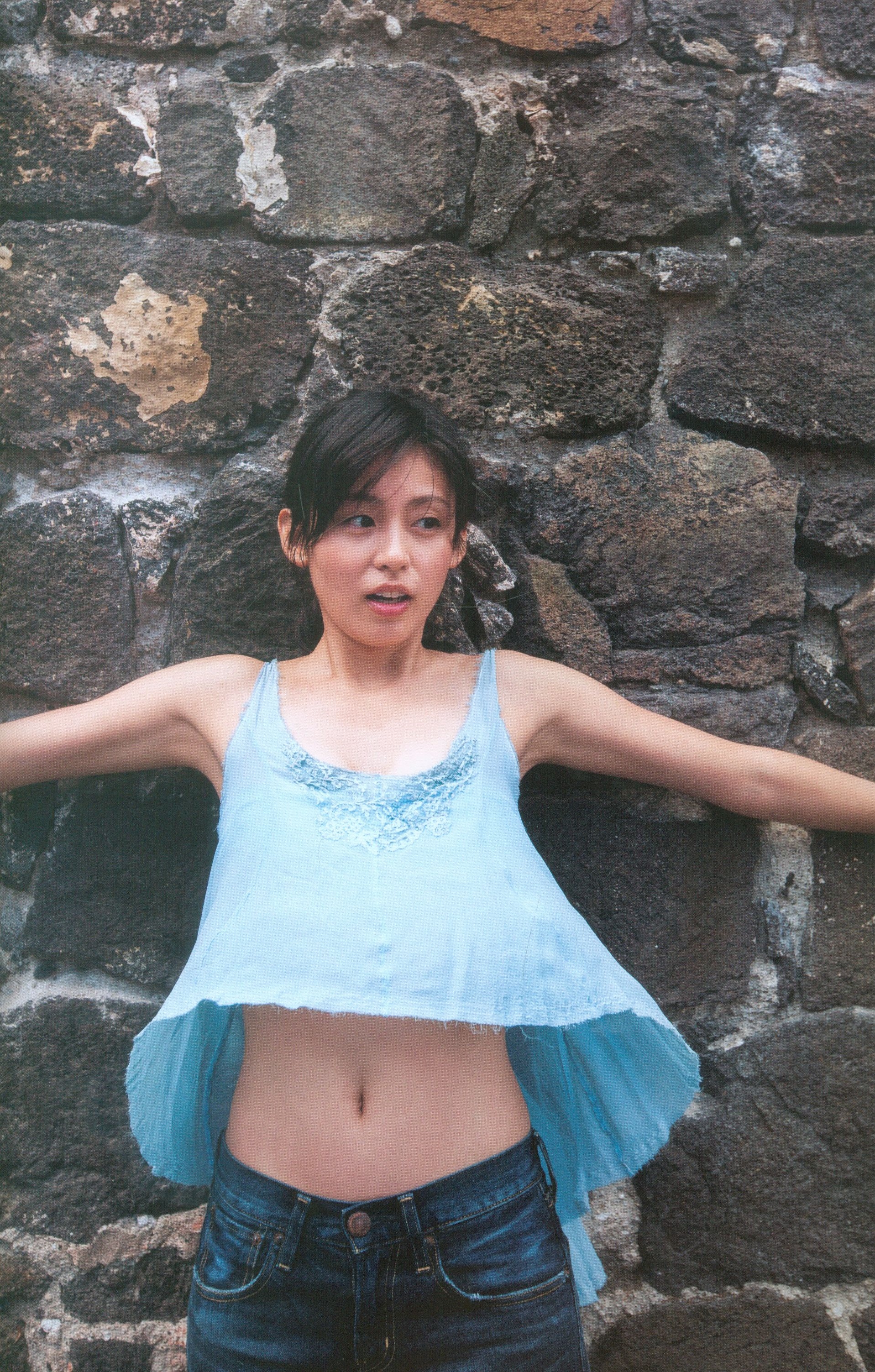 本仮屋唯佳的写真