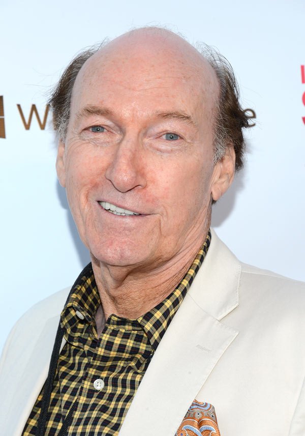 埃德·劳特尔的写真