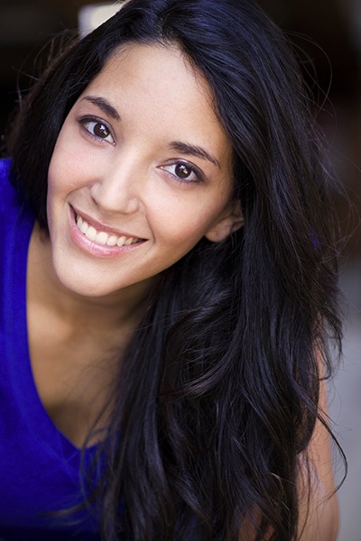 安杰莉卡·阿莫尔的写真