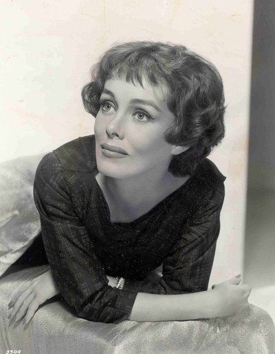 菲莉丝·柯克的写真