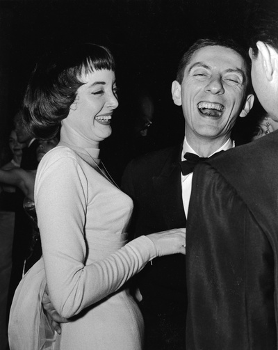 卡罗琳·琼斯的写真