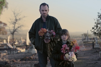 汤姆·拉塞尔的写真-last ride