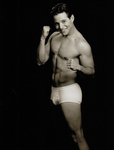 斯考特·沃夫的写真