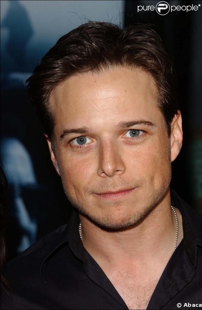 斯考特·沃夫的写真