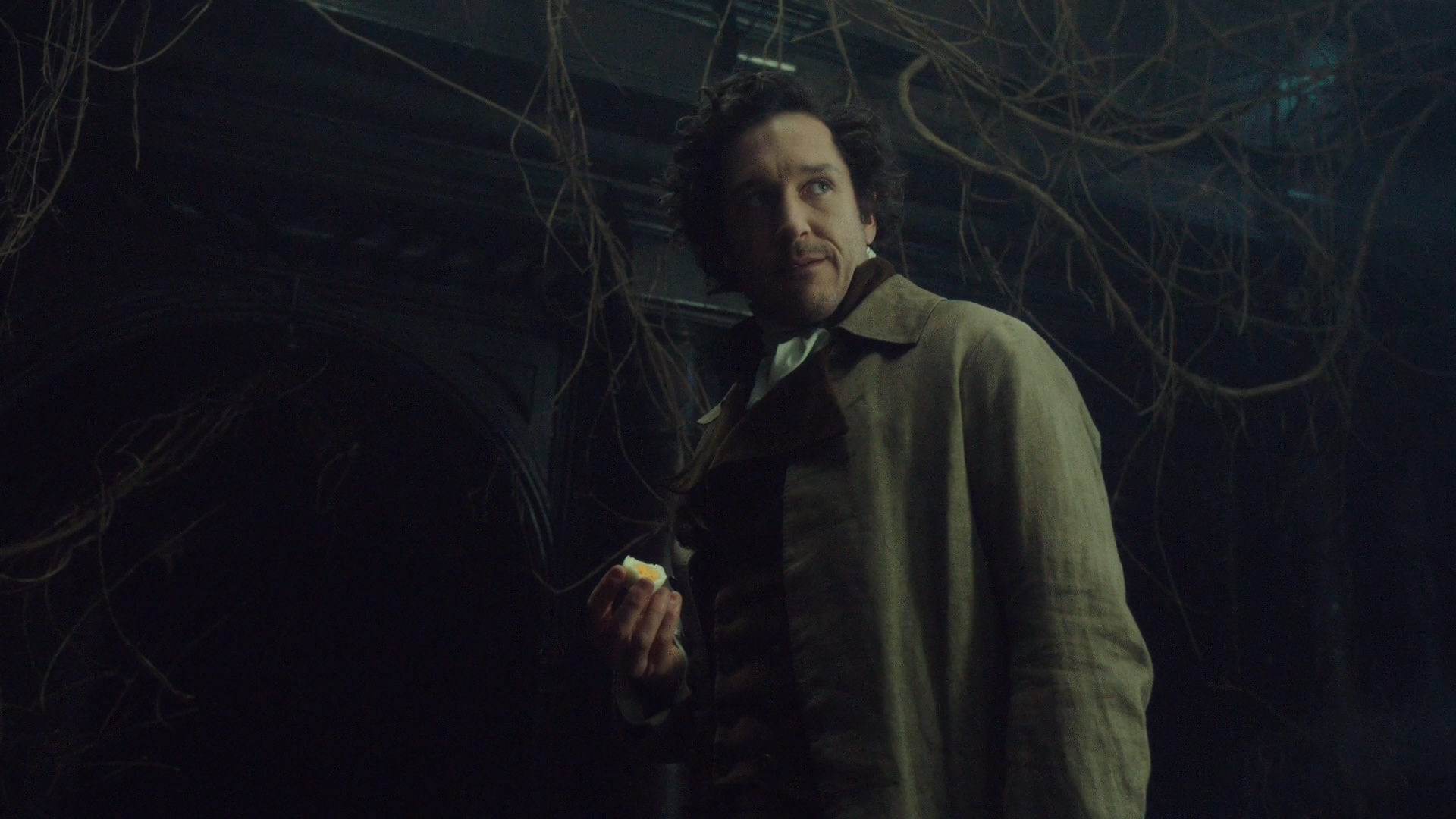 博迪·卡维尔的写真-英伦魔法师S01b