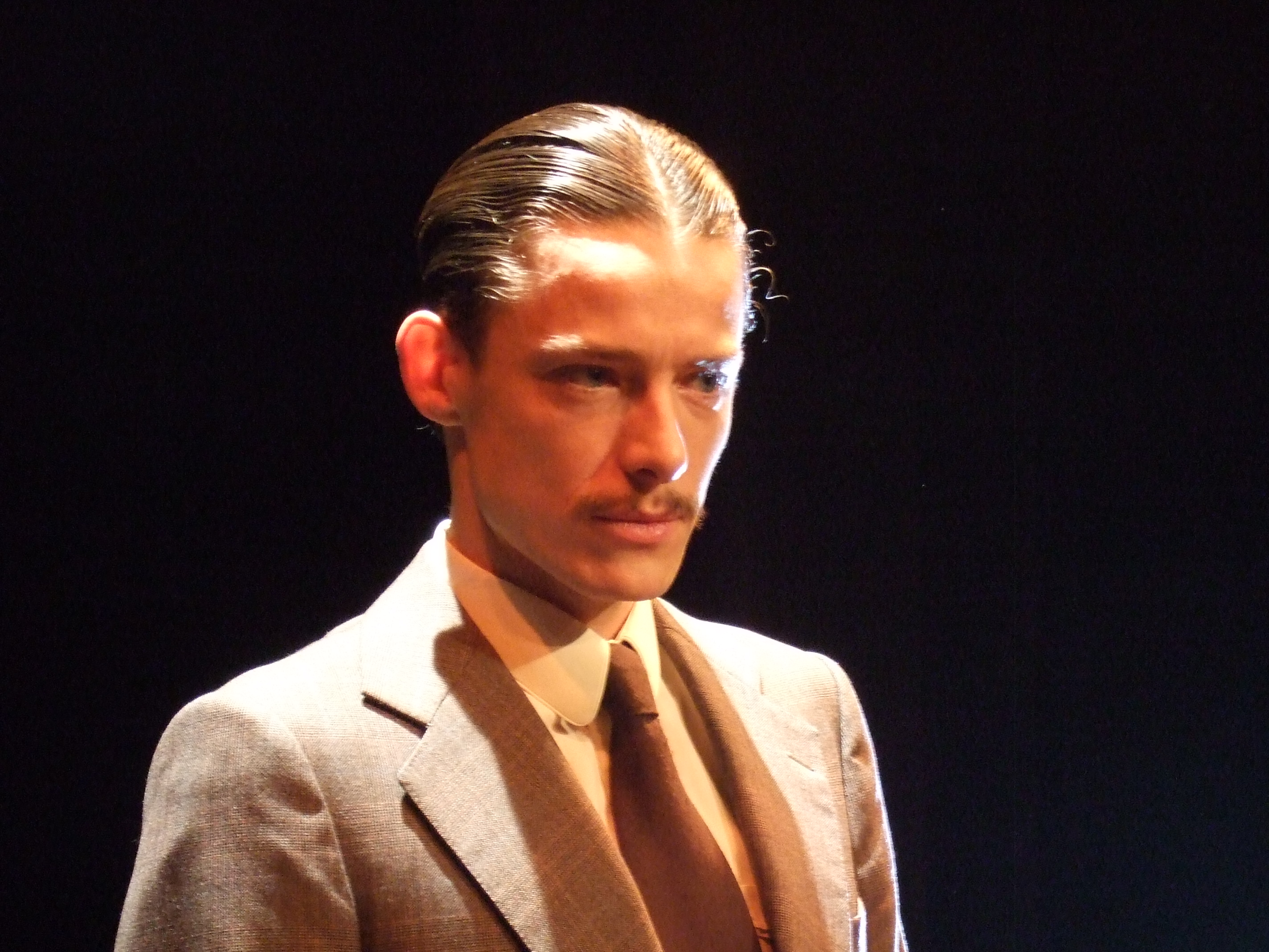 艾克萨维尔·拉菲特的写真