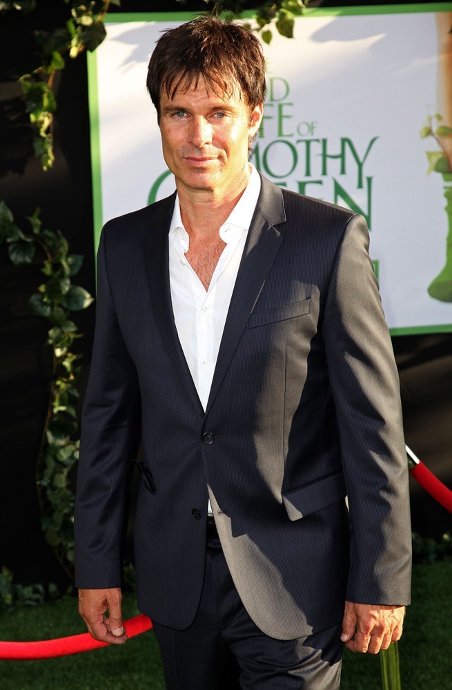 帕特里克·茂顿的写真