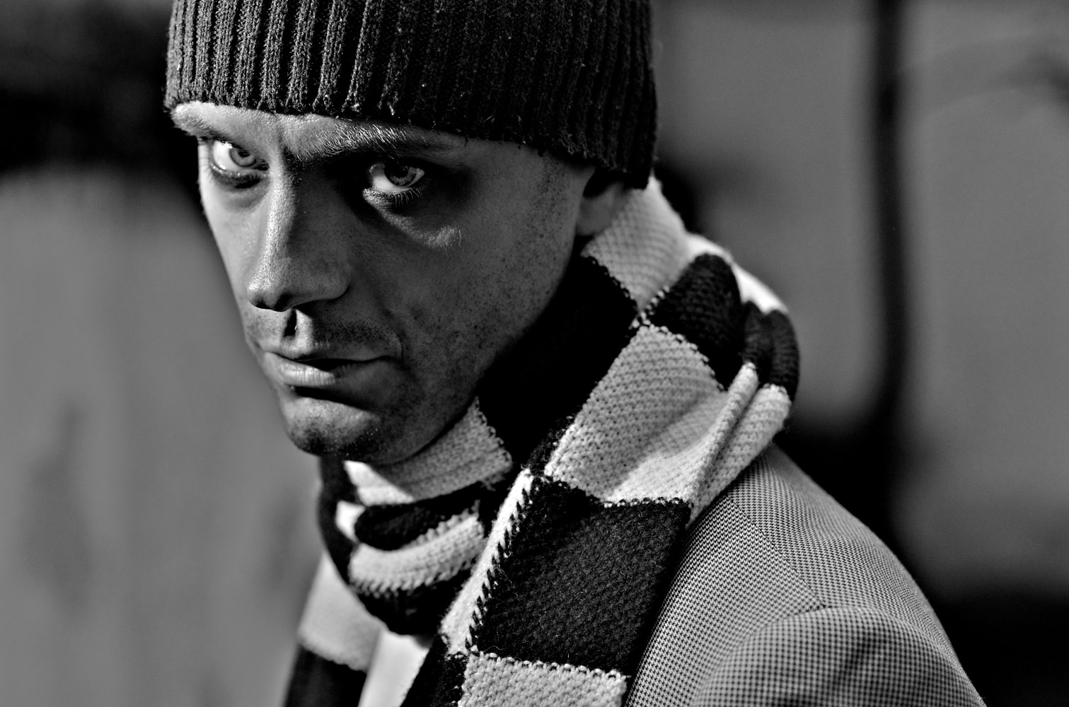 扬·布达尔的写真