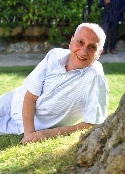 米歇尔·欧斯洛的写真