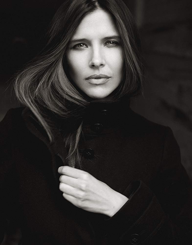 切拉·费罗的写真