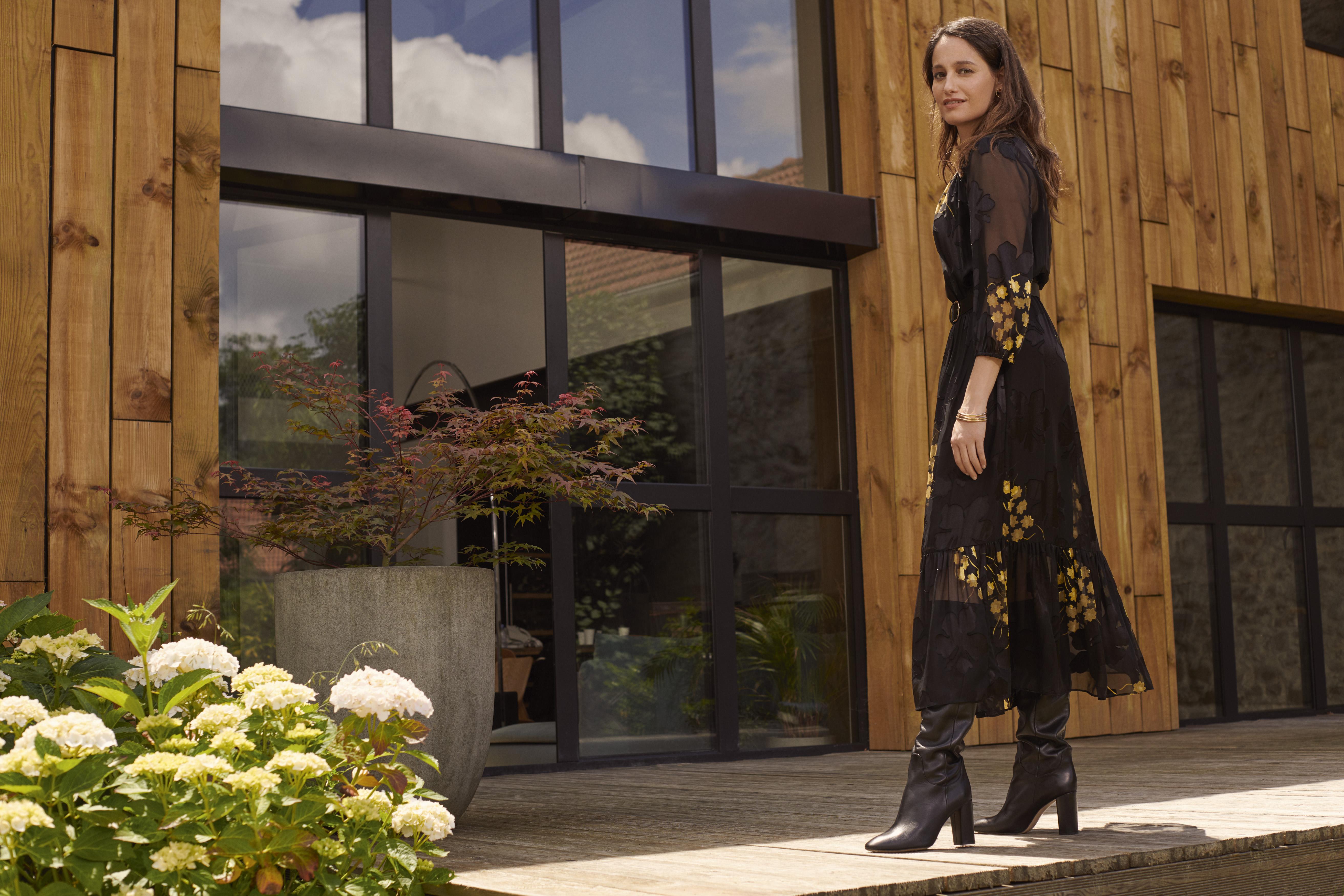 玛丽·吉兰的写真