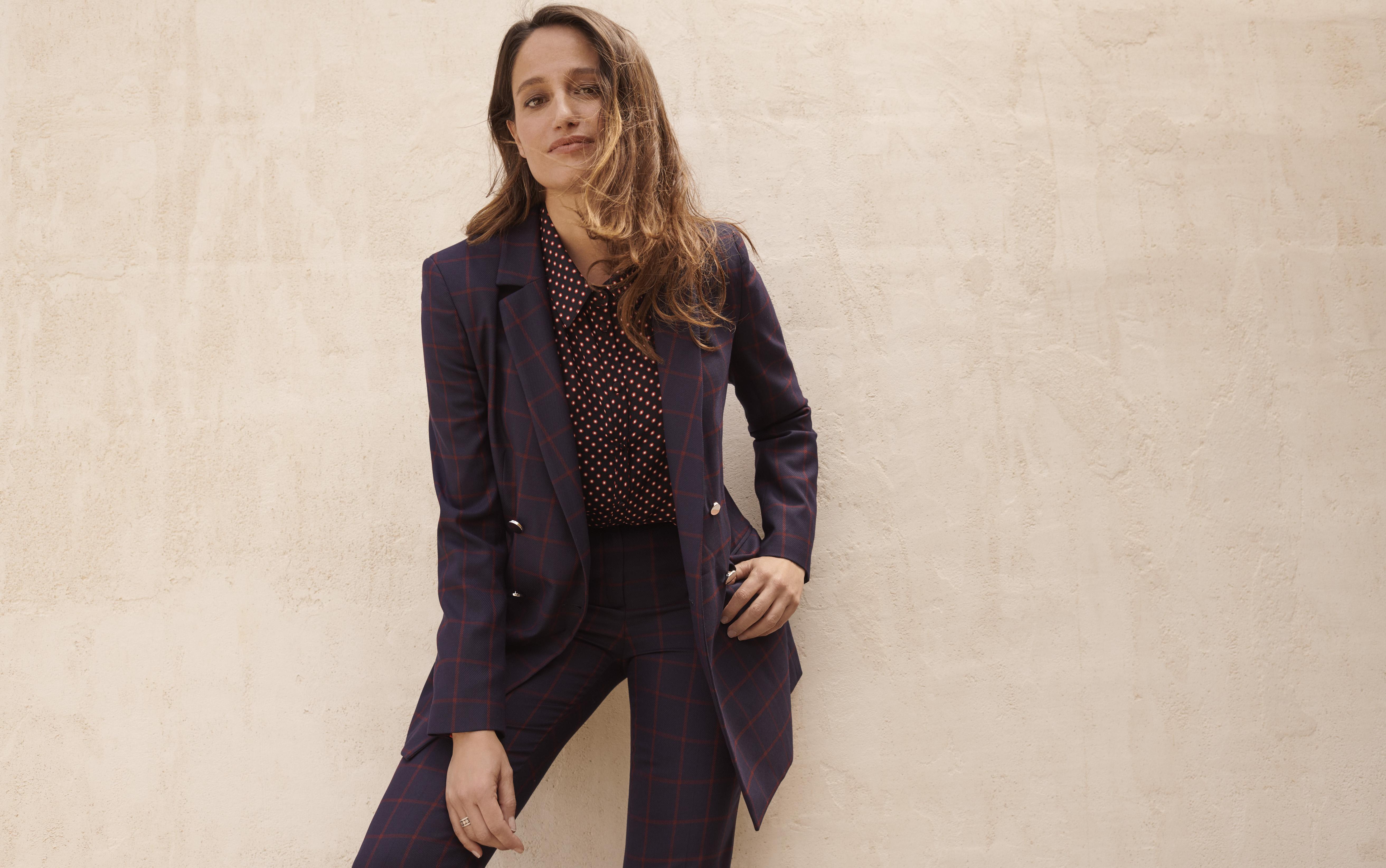 玛丽·吉兰的写真