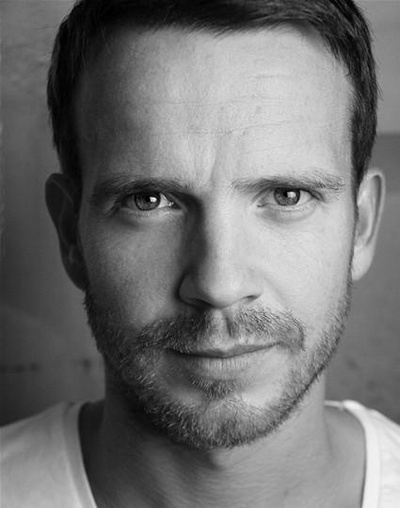 西蒙·基利克的写真