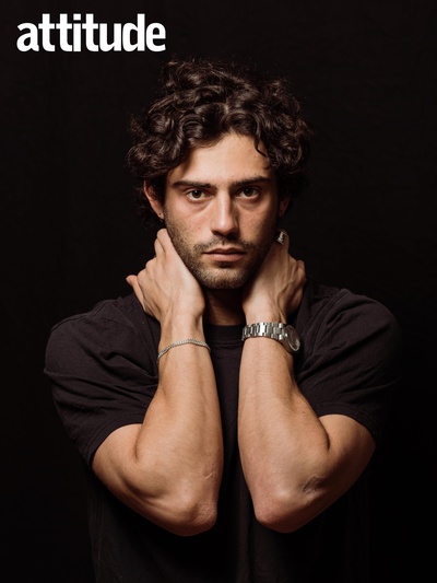 艾伦·阿尔塔拉斯的写真