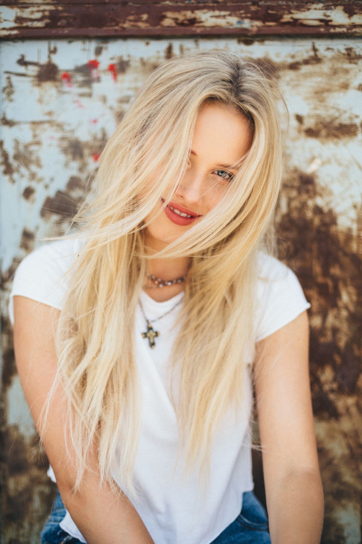 格蕾丝·达斯恩妮的写真