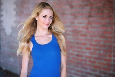 凯琳·伍黛尔的写真