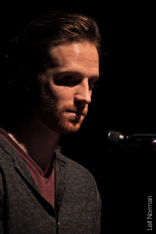 亚当·哈蒂格的写真