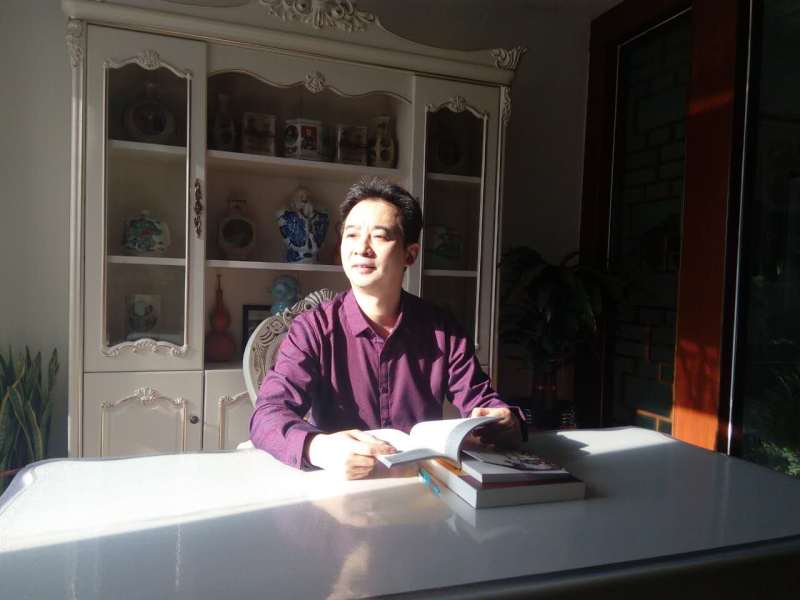 王保国的写真-王保国导演https://ww...