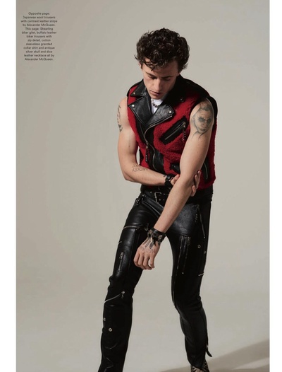 谢尔盖·波卢宁的写真