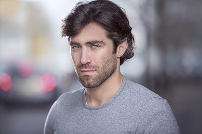 卡米尔·雷米泽斯基的写真