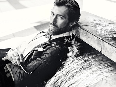 卡米尔·雷米泽斯基的写真