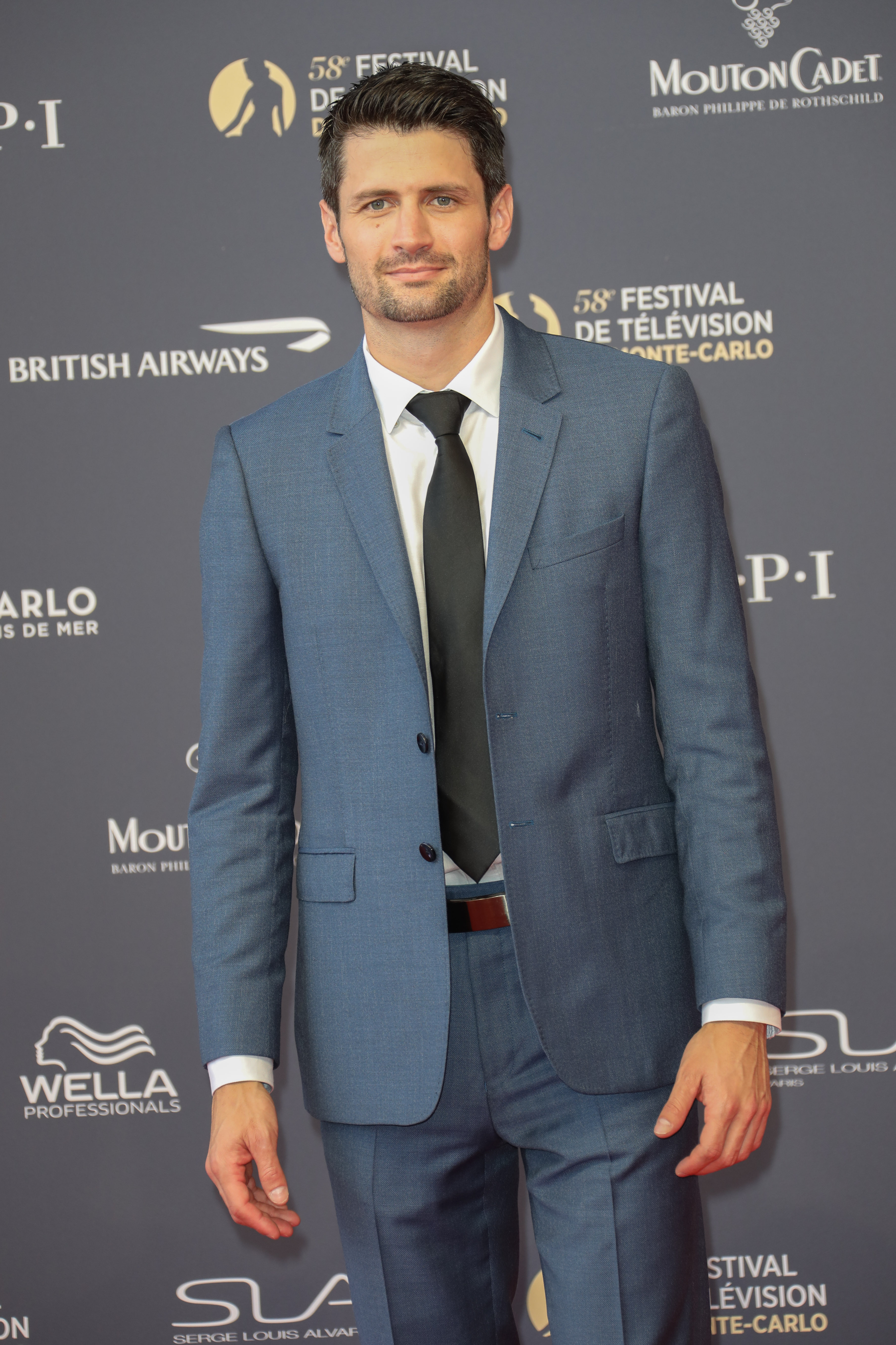 詹姆斯·拉夫尔提的写真