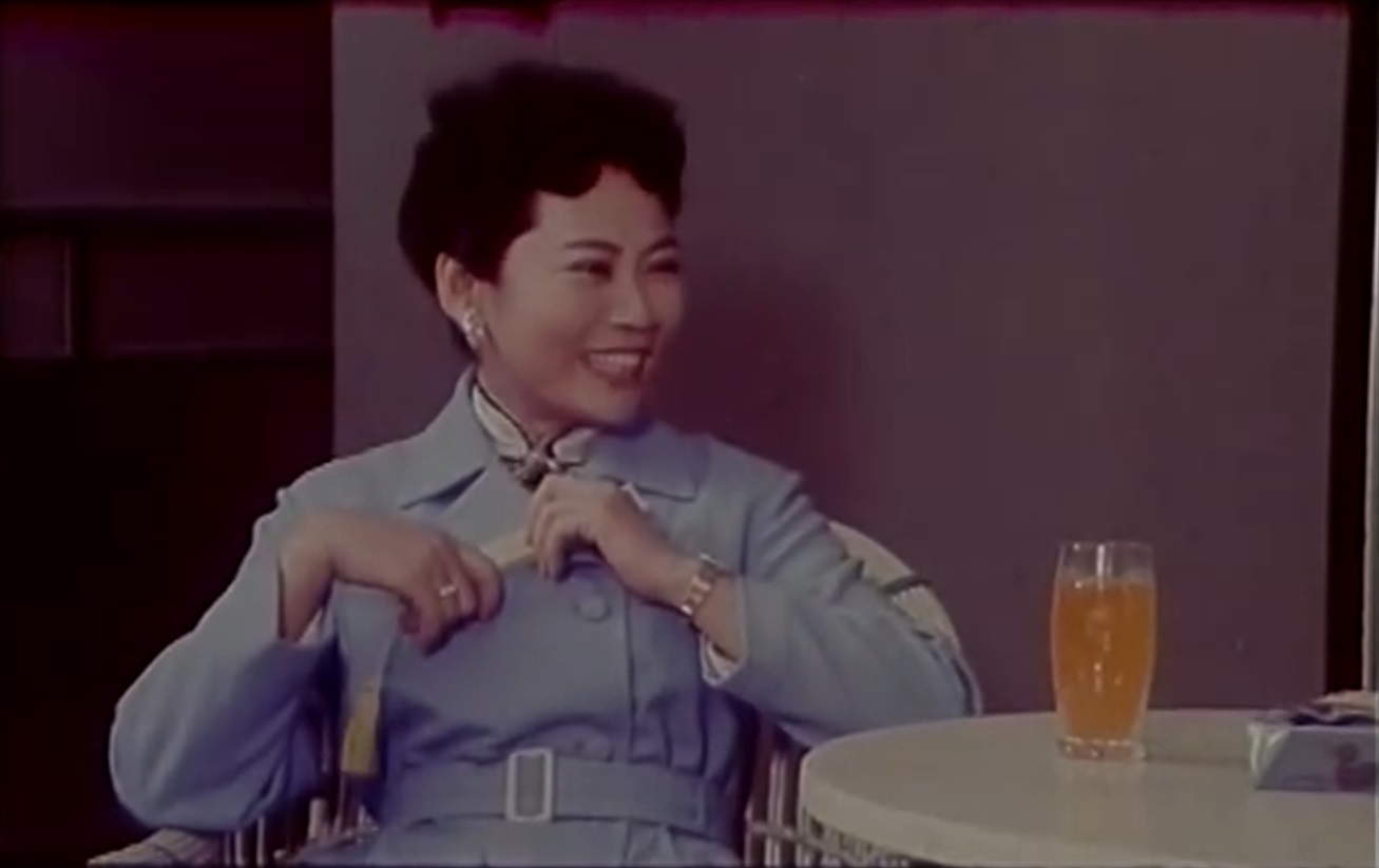 闵惠琴的写真-《陈毅市长》饰 何淑...