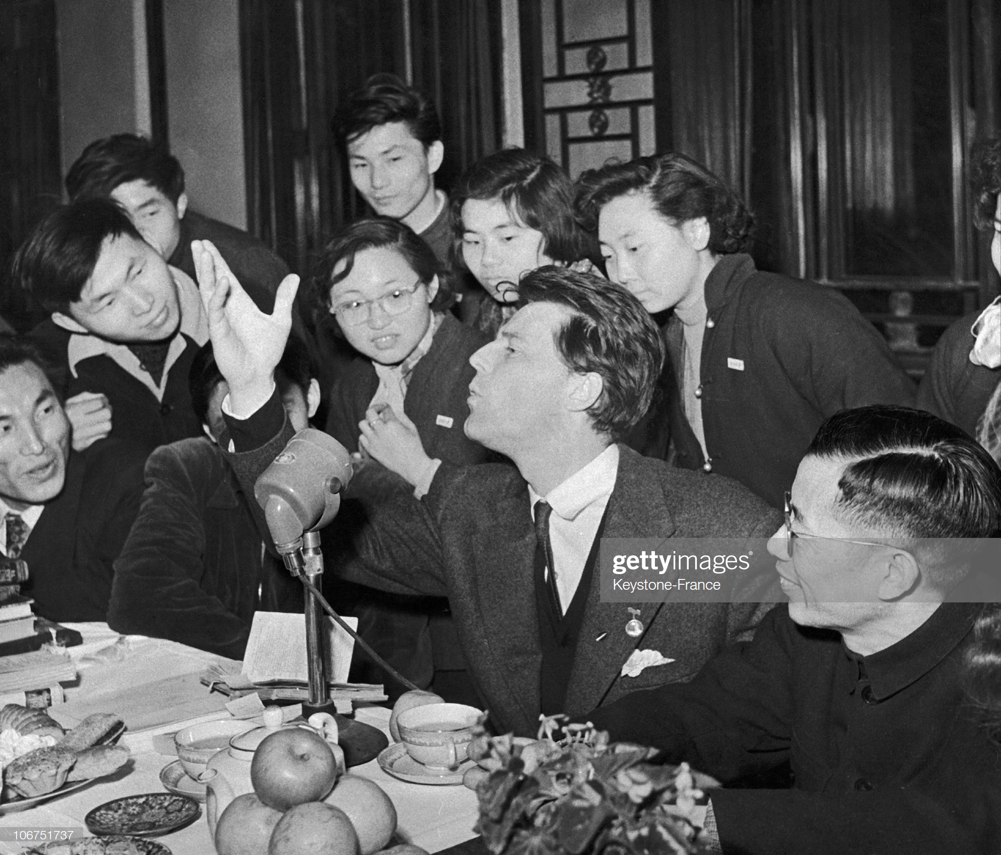 热拉尔·菲利普的写真