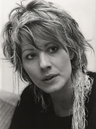 琳达·科斯罗斯基的写真