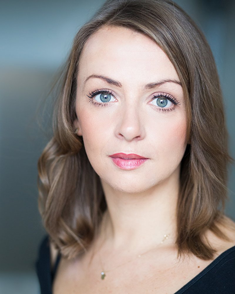 莉莎·麦格里利斯的写真